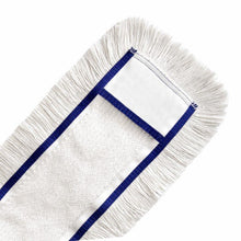En närbild visar Arcora Universal Bw-moppöverdraget kantband blått från Arcora International GmbH med vit, rektangulär mopp, blå kant och fransar, utformad för professionell rengöring på vit bakgrund.