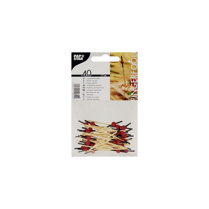 En förpackning PAPSTAR Fingerfood-picker från PAPSTAR GmbH innehåller 40 bambuspinnar med röda knopphandtag. Den genomskinliga förpackningen ger en inblick i de hållbara pinnarna och har en etikett som, förutom produktinformationen, även visar en bild av pinnarna när de används.
