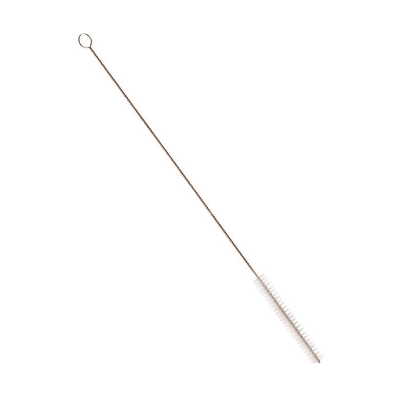 Den Haug Bürsten KG SLANGBORSTE, NYL.6.0 TRANSP har styva 0,20 mm nylonborstar, ett tvinnat metallhandtag med ögla och mäter 340 x Ø12 mm - perfekt för rengöring av slangar.