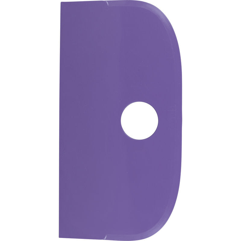 Der SCHABER GROß, PP, FLEXIBEL, 230x118mm von Haug Bürsten KG ist ein violetter Polypropylen-Abstreifer mit abgerundeter Oberkante, flacher Unterkante und zentralem, kreisförmigem Loch - ideal für eine reibungslose Teigverarbeitung und einfache Reinigung.