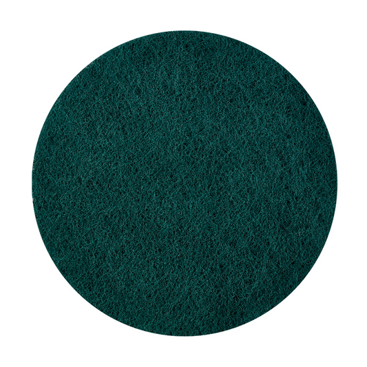 Ein Kiehl Woodmaster-Pad-Fine Schleifpad Körnung 120 rund der Johannes Kiehl KG, rund und dunkelgrün mit strukturierter Oberfläche und gleichmäßigen Kanten, steht auf weißem Grund - ideal für die präzise Holzbearbeitung.