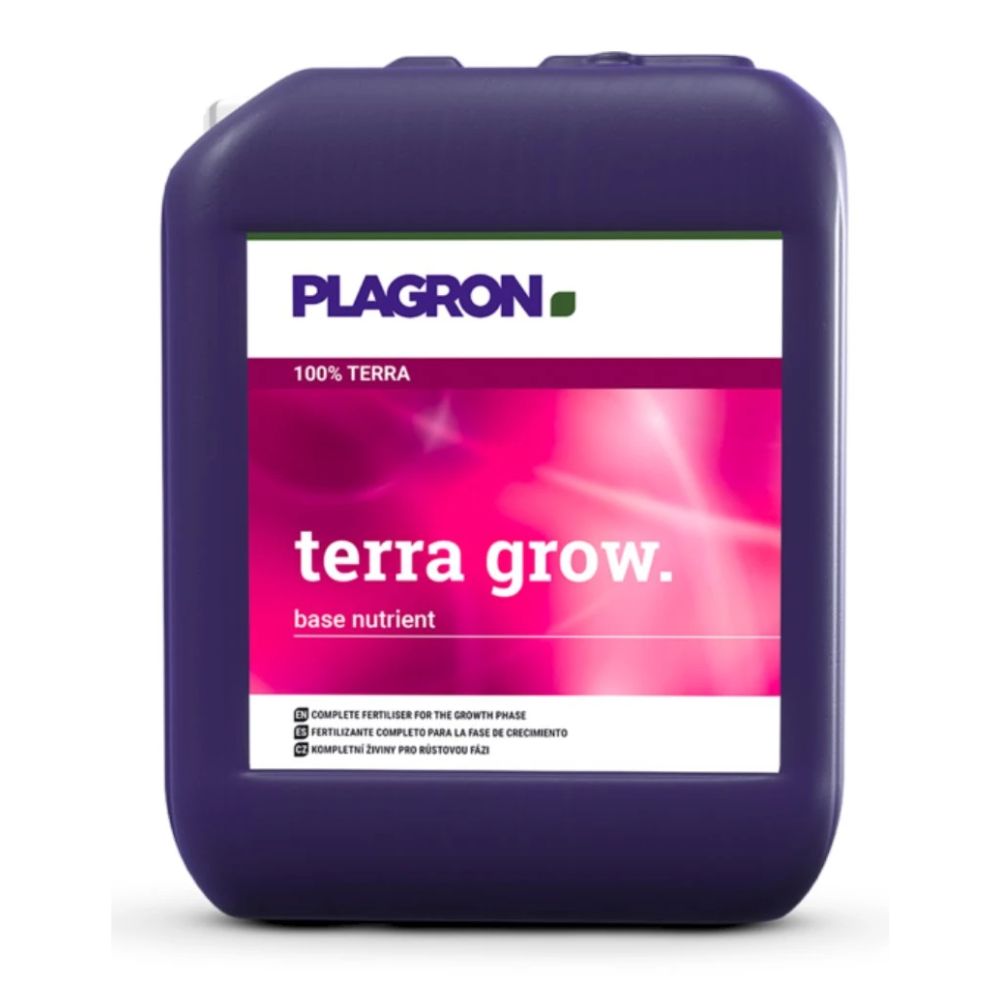 En lila behållare med texten "Plagron Terra Grow" från Bertels B.V. har en rosa-vit design. Det är ett mineralbaserat fullgödselmedel som främjar snabb växttillväxt under tillväxtfasen, med flerspråkig text.