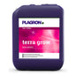Ein violetter Behälter mit der Aufschrift „Plagron Terra Grow“ von Bertels B.V. weist ein rosa-weißes Design auf. Es handelt sich um einen mineralbasierten Volldünger, der ein schnelles Pflanzenwachstum während der Wachstumsphase fördert, mit mehrsprachigem Text.