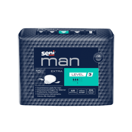 En förpackning Seni Man Extra Level 3 inkontinensinlägg, förpackning (15 stycken) från TZMO Deutschland GmbH för män, med 15 inlägg per förpackning i blå färg och med påståendet att de ska ge luktkontroll och förbättrad luftcirkulation.