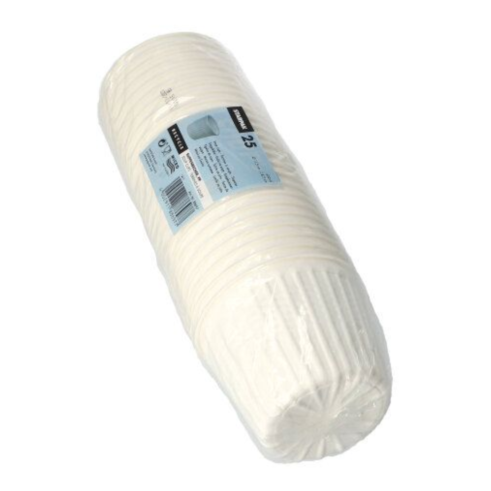 Ein Stapel Starpak 25 Suppenbecher, PP "To Go" Ø 11,5 cm weiß ist in durchsichtigem Plastik mit einem blauen Etikett mit Produktinformation und Barcode verpackt.