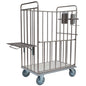 Den rostfria stålvagnen Novocal med bakvägg och öppen ram erbjuder robust kvalitet, runda röranslutningar, fyra hjul samt en utfällbar bricka - idealisk för flexibel transport. Förpackning: 1 styck.