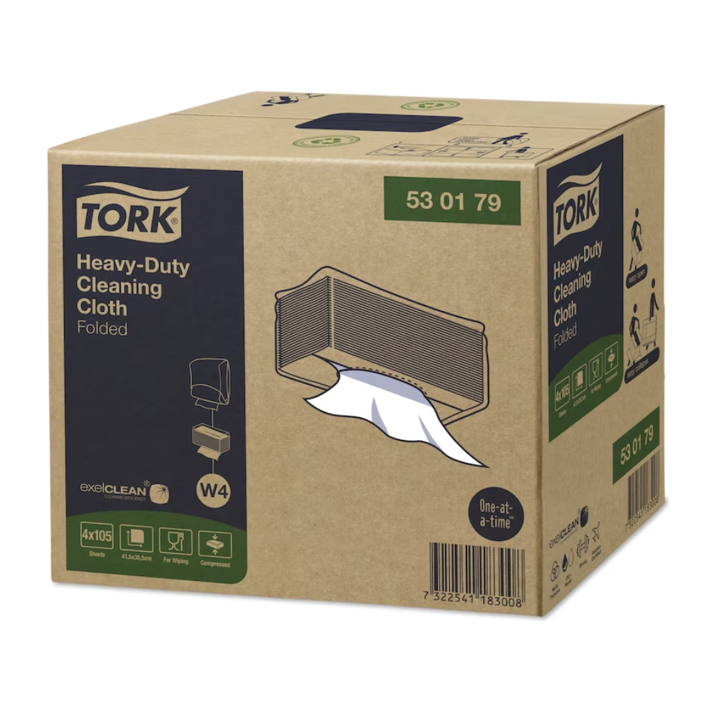 Utställd är en kartong med Tork 530179 Extra-Starka Rengöringsdukar Premium W4 med exelCLEAN®-teknologi, vars dispenseröppning visar en delvis utdragen duk. Kartongen innehåller produktinformation och symboler som framhäver dukens lämplighet för tunga rengöringsuppgifter och borttagning av olja och fett. Produkten erbjuds av TORK - Essity Professional Hygiene Germany GmbH.