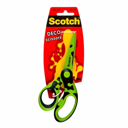 Scotch™ DECO-saxen från 3M Deutschland GmbH (grön, blå eller rosa), 16,5 cm, kommer i enskilt paket och är idealisk som kontorssax för användare från 12 år.