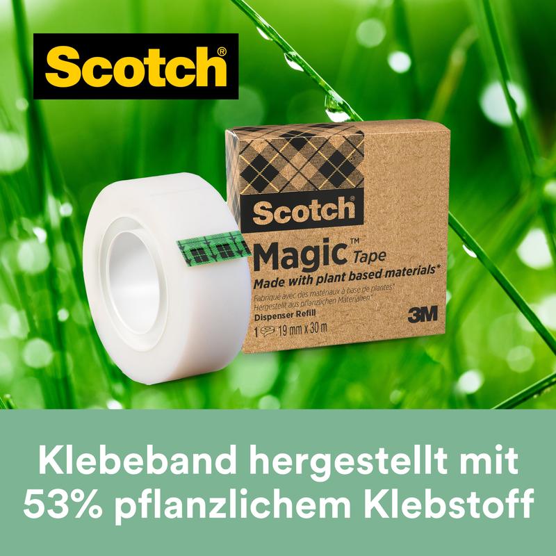 En rulle Scotch® Magic™ tejp (19 mm x 30 m, 1 rulle/förpackning) från 3M Deutschland GmbH mot grön bakgrund. Nedan står: "Med 66 % växtbaserat lim - det miljövänliga tejpet."