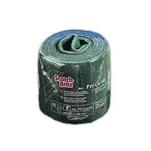 3M™ Scotch-Brite™ Hand Pad Roll 640, 200 mm x 4 m, 40 kuddar/rulle, 6 rullar/fodral | Förpackning (1 rulle)