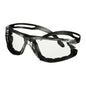 3M™ SecureFit™ 500 skyddsglasögon, svarta skalmar, skumbåge, Scotchgard™ anti-dimma/anti-skrapbeläggning (K&N), genomskinlig lins, SF501SGAF-BLK-FM-EU, 20 per förpackning | Förpackning (1 st)